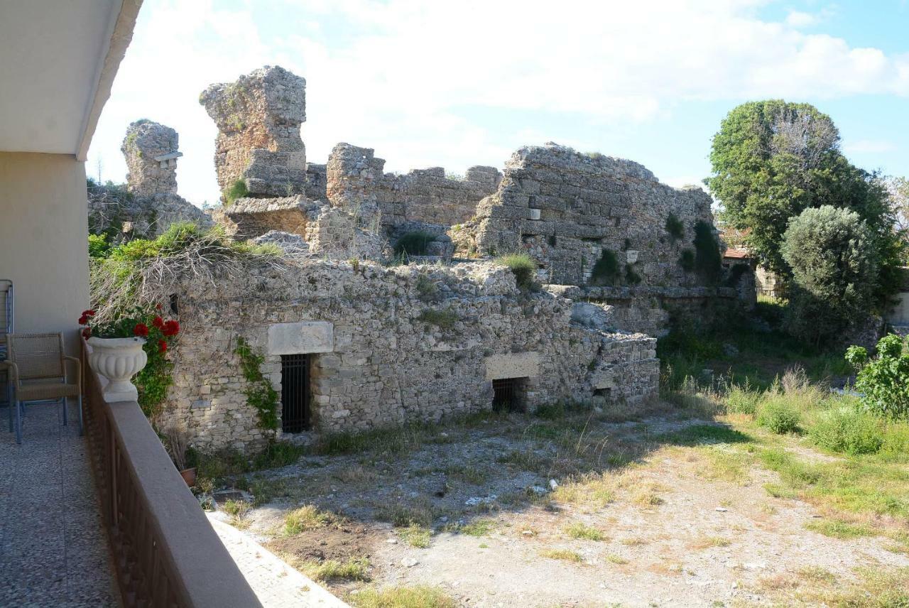 Yildiz1 Side